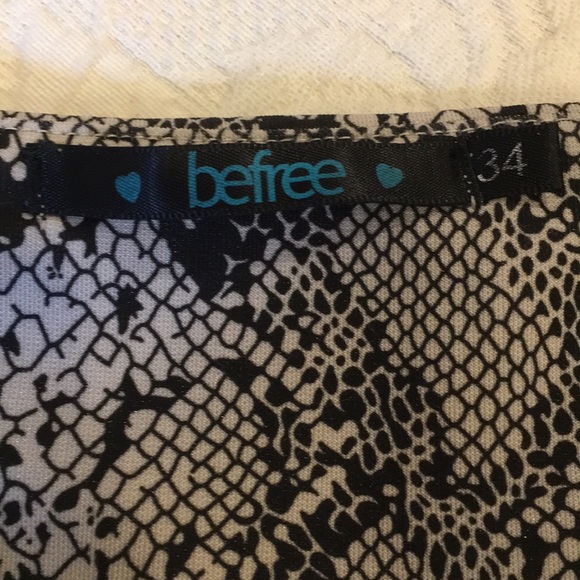 Befree shirt jacket snake print size 34/small - Picture 6 of 8